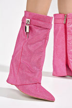 Load image into Gallery viewer, Kayla
