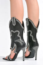 Load image into Gallery viewer, Aria
